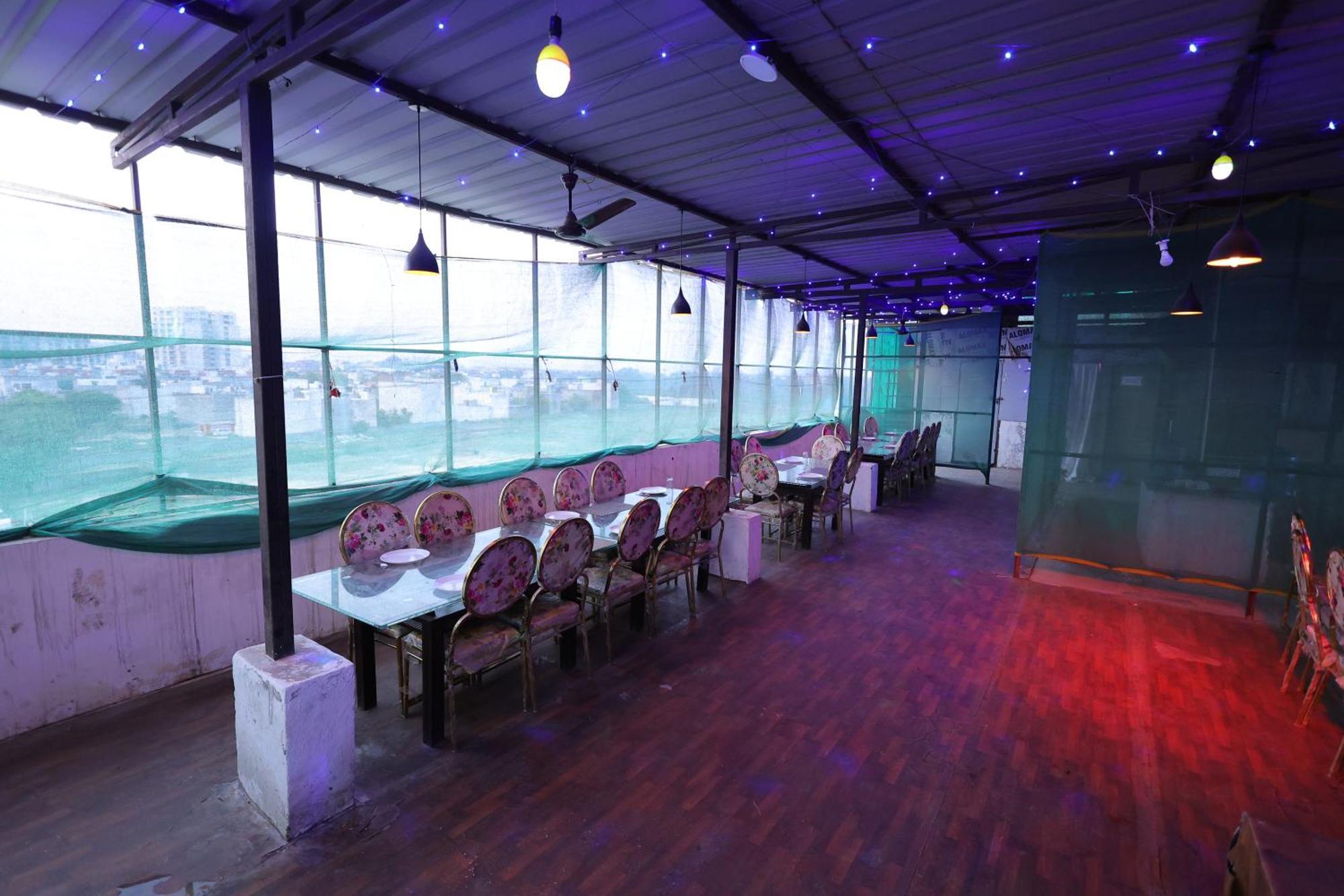Hotel Emporio View - New Delhi Railway Station - Paharganj Buitenkant foto