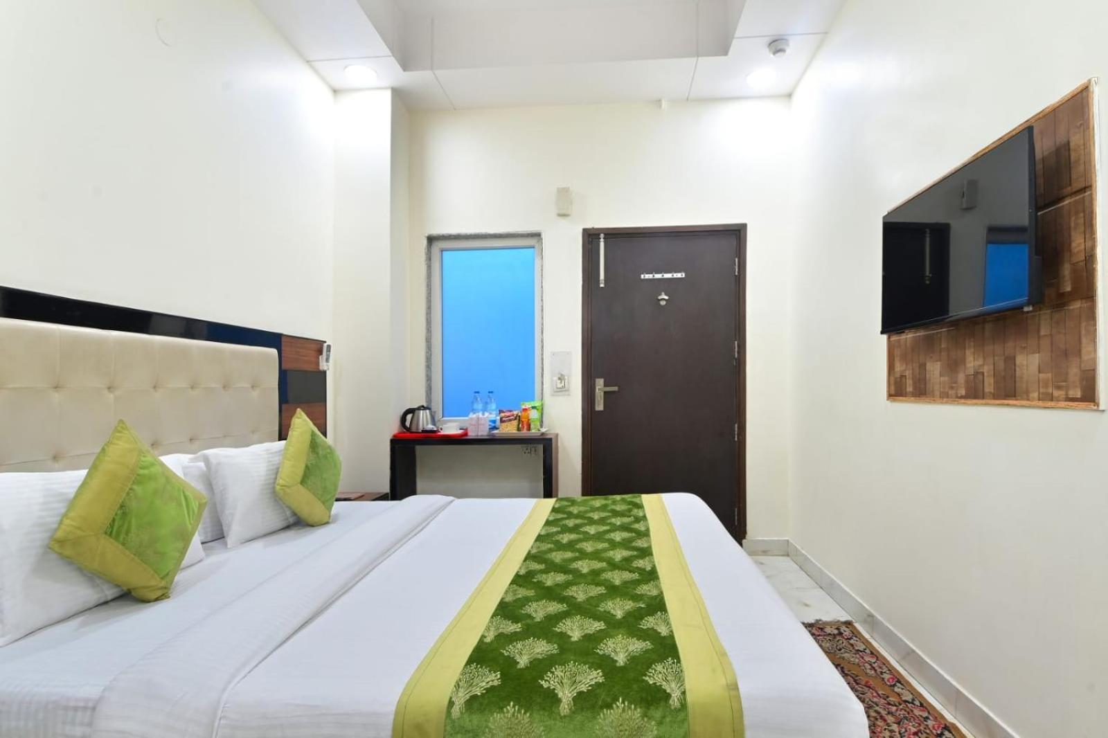 Hotel Emporio View - New Delhi Railway Station - Paharganj Buitenkant foto